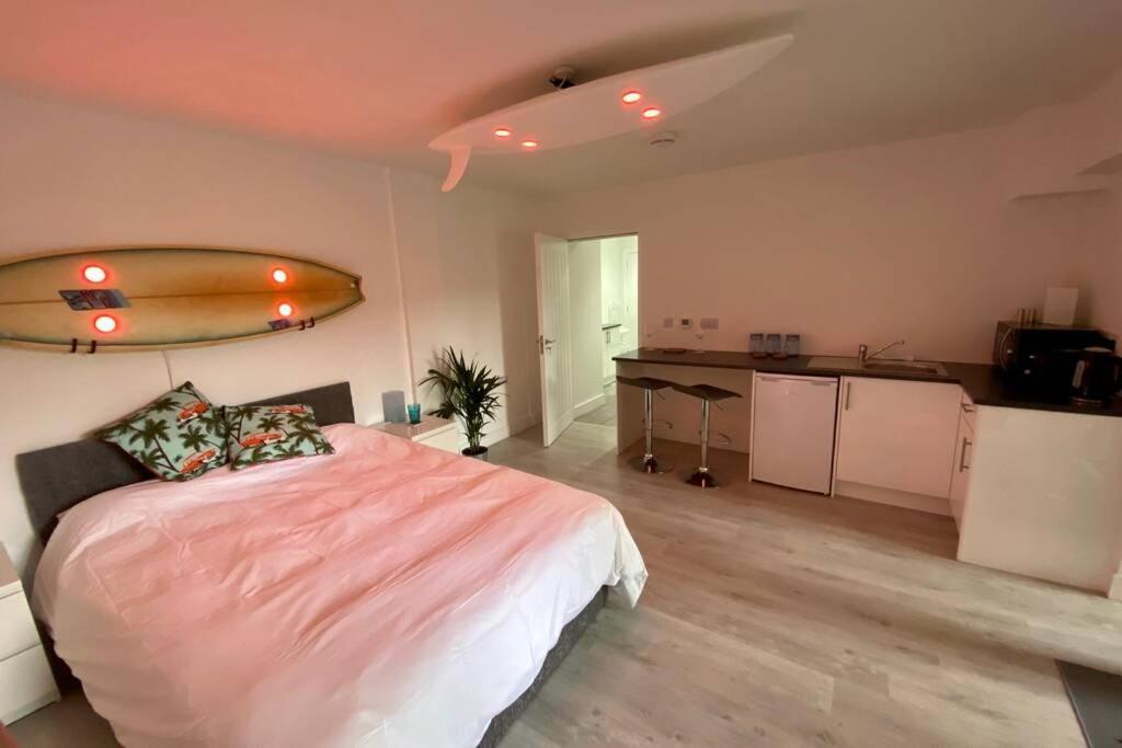 The Boardroom At The Beach House Falmouth Exteriör bild